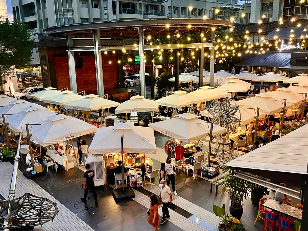 A lively maker market in Malaysia